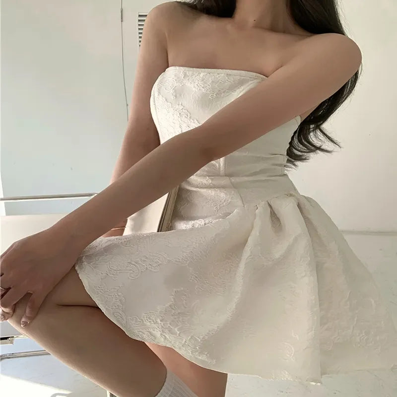 Beautiful lace pattern dress above the knee